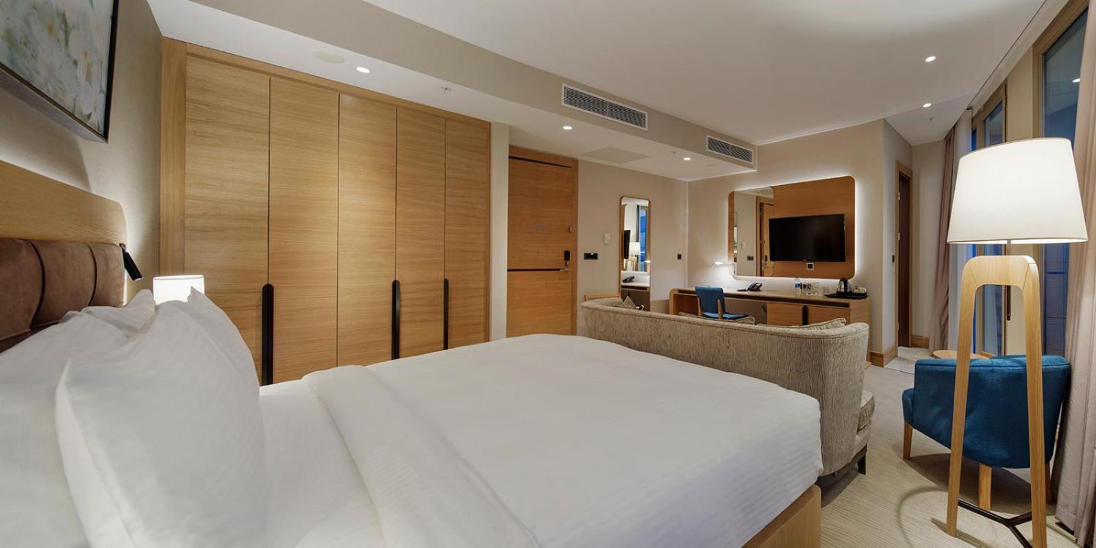 Doubletree By Hilton Hotel Istanbul - Tuzla Экстерьер фото