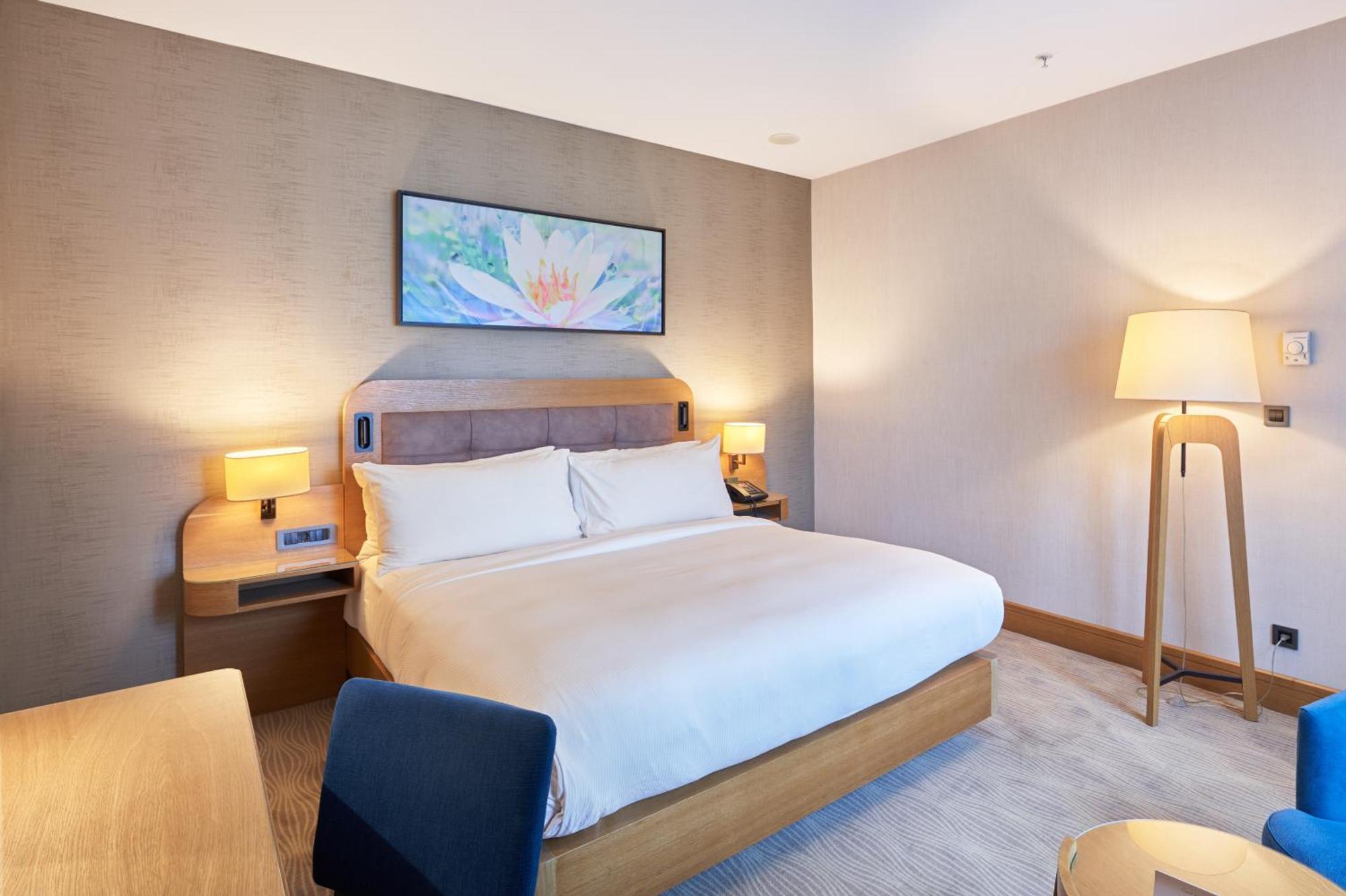 Doubletree By Hilton Hotel Istanbul - Tuzla Экстерьер фото