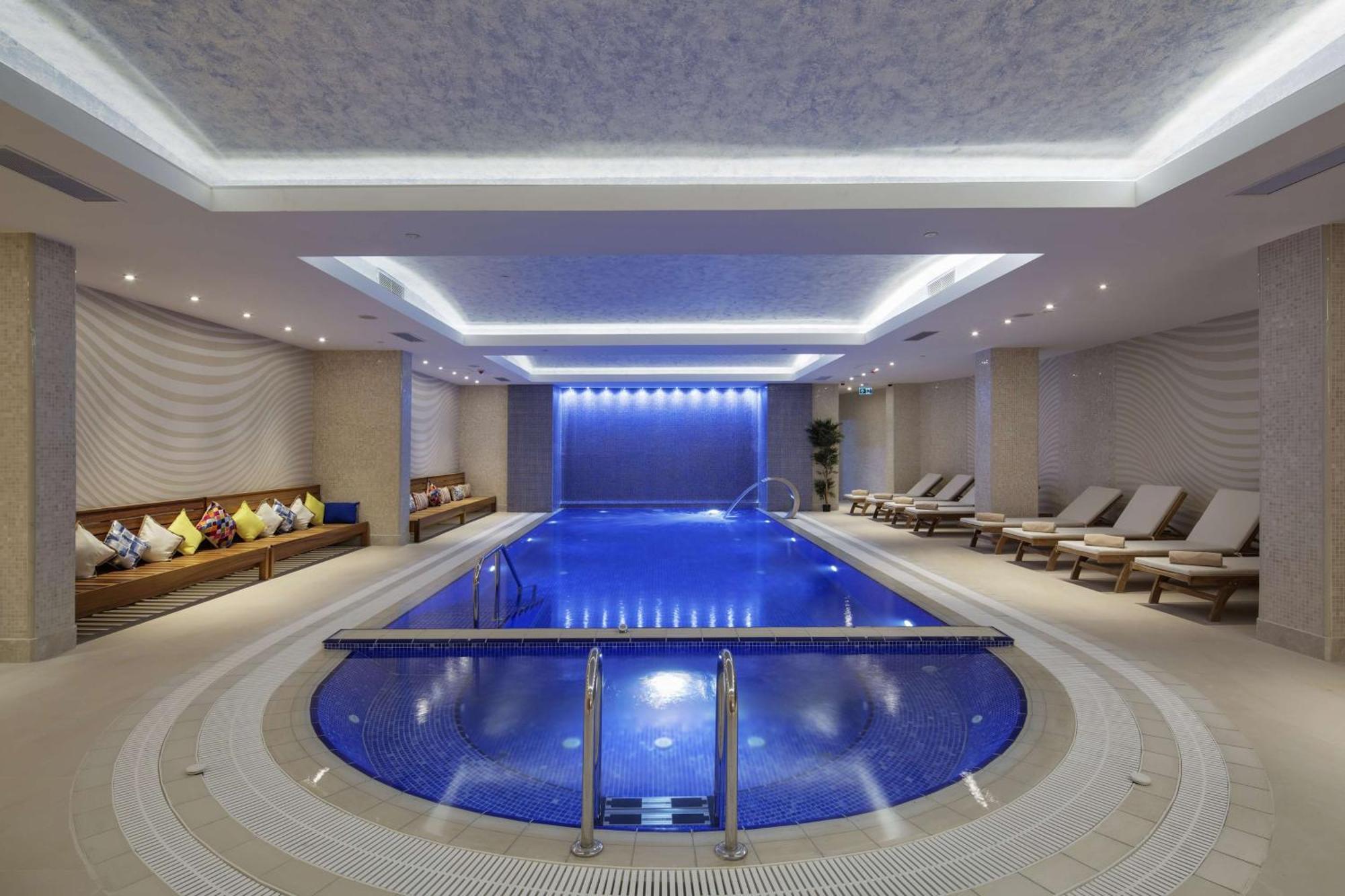 Doubletree By Hilton Hotel Istanbul - Tuzla Экстерьер фото
